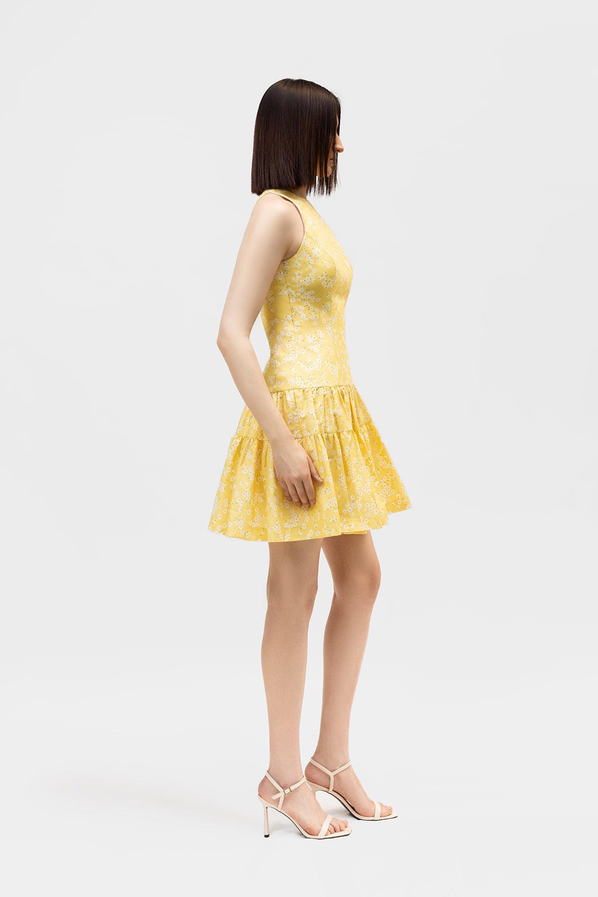Yellow Floral Sleeveless Mini Dress with Tiered Hem