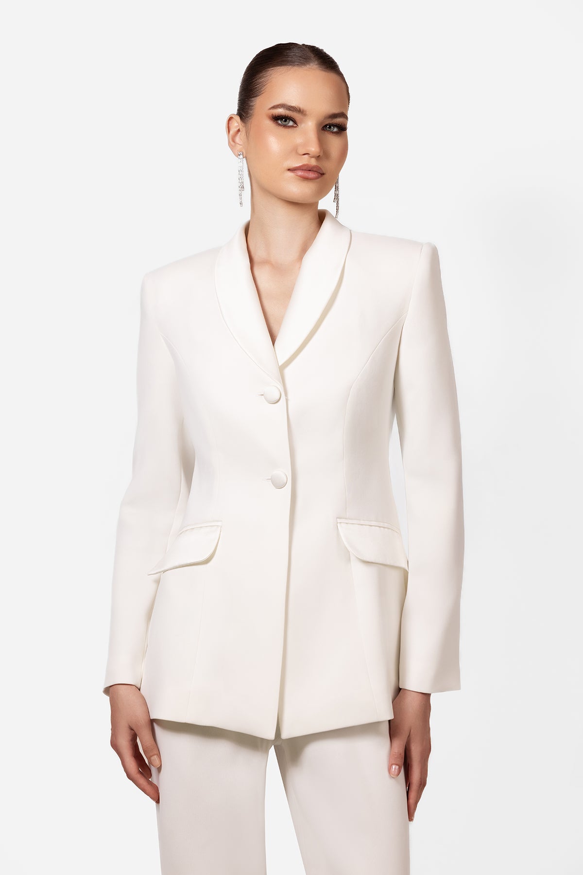 White Tailored Blazer and Pants Suit Set