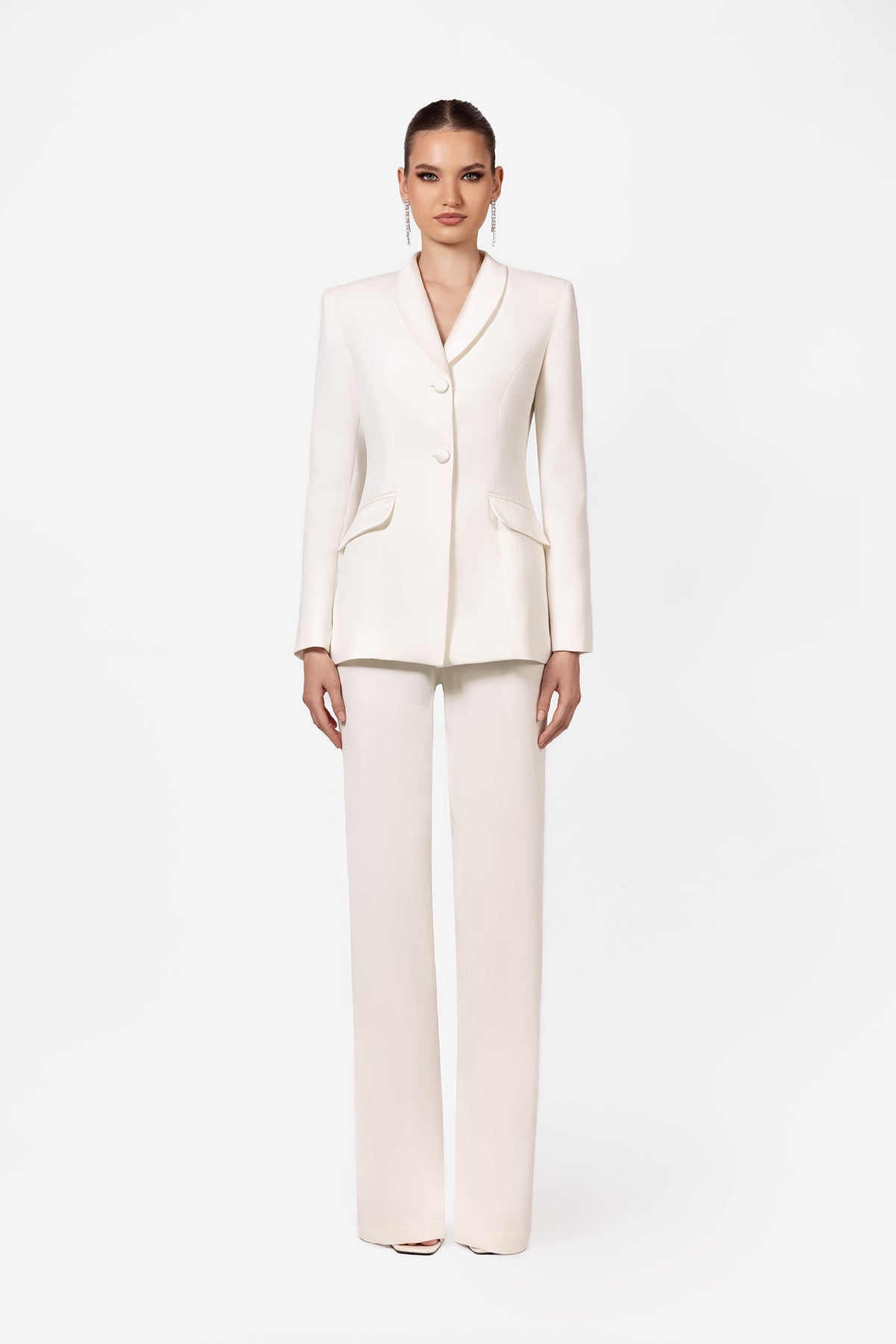 White Tailored Blazer and Pants Suit Set