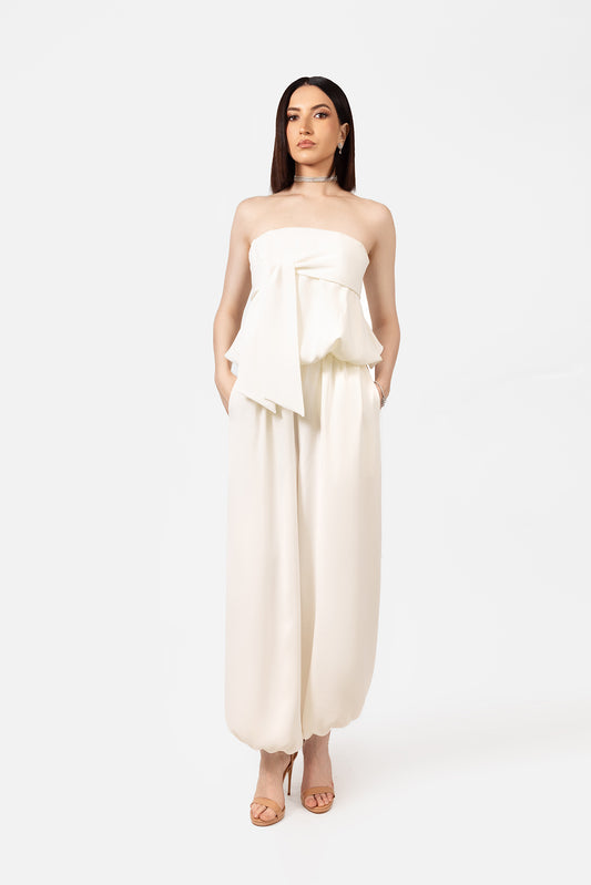 Look 16